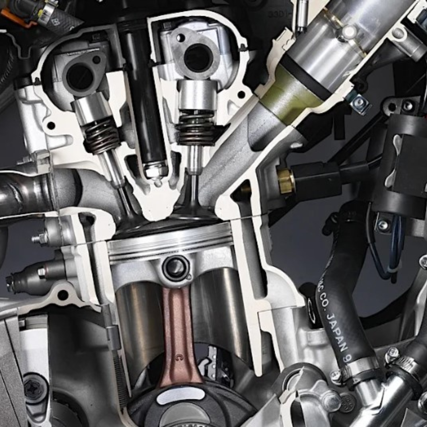 Best Diesel Engine Oil Manufacturer in UAE